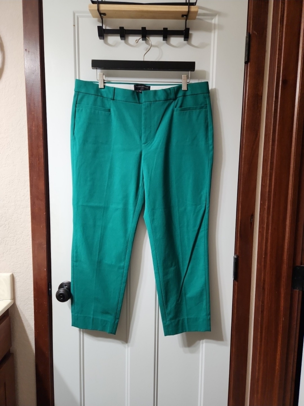 Banana Republic Green Sloan Fit